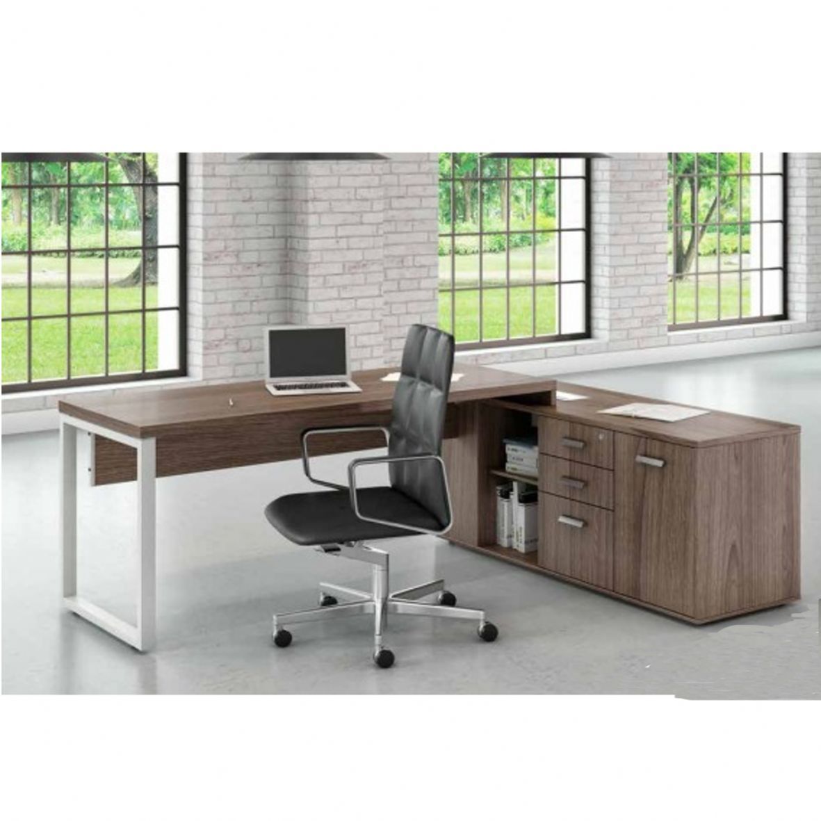 Mesa  ARQ com pé Tubular e armário lateral